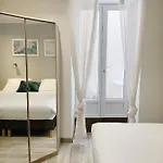 Coliving *