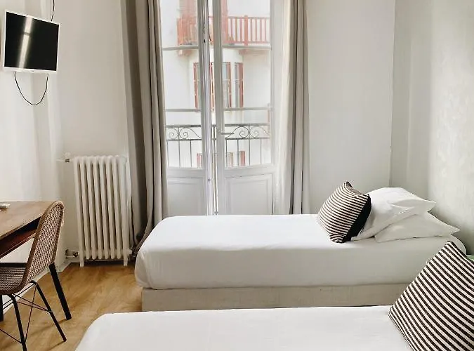 Coliving * Біарріц