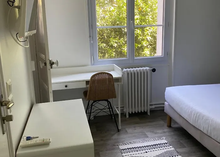 Coliving Готель